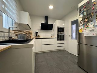 Piso en venta en Ctra de Sevilla - Ronda sur en Badajoz