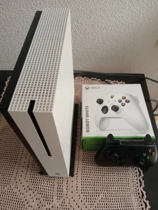 Xbox One S 1TB Blanco Y Negro