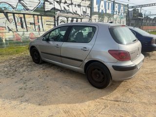 Peugeot 307 2003