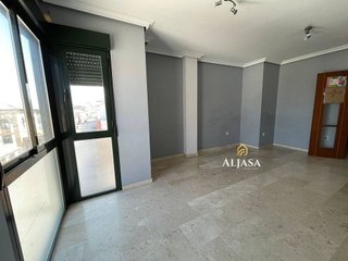 Dúplex en venta en Torredonjimeno