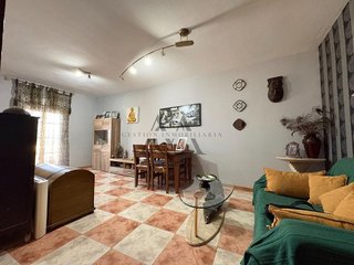 Piso en venta en Lucena
