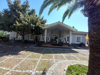 Chalet en venta en El Higuerón en Córdoba