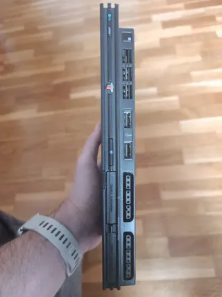 PlayStation 2 Slim Negra