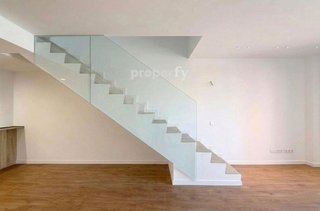 Dúplex en venta en Montigalà -Sant Crist en Badalona