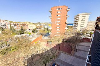 Dúplex en venta en Montigalà -Sant Crist en Badalona