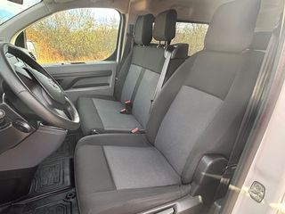 Toyota Proace 2022 6 ASIENTOS