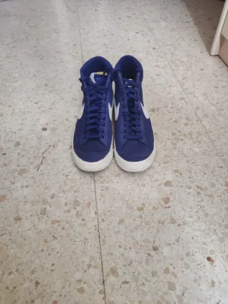 Nike Blazer Mid 77