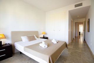 Piso en venta en La Duquesa en Manilva