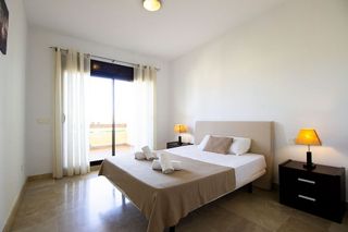 Piso en venta en La Duquesa en Manilva