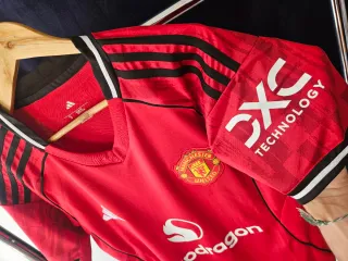 Camiseta Manchester United 25/26 Talla S Adidas