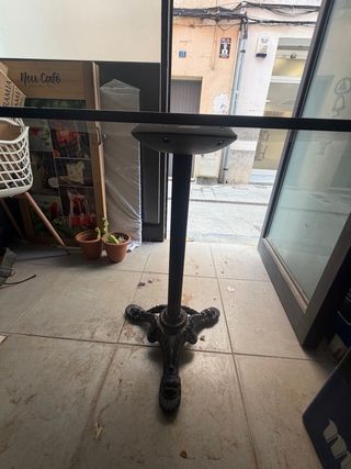 8 Tavoli Quadrati in Marmo