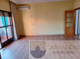 Piso en venta en Juan Carlos I en Murcia