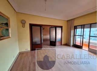 Piso en venta en Juan Carlos I en Murcia