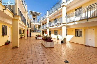 Piso en venta en Cúllar Vega
