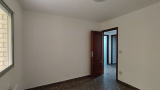 Piso en venta en Los Olivos en Huesca