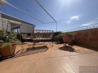 Ático en venta en Carolinas Altas en Alicante