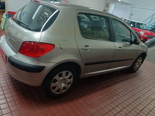 Peugeot 307 1.6 X-Line