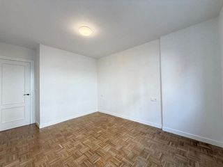 Piso en venta en Natahoyo en Gijón
