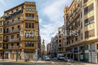 Piso en venta en Gros en San Sebastián-Donostia