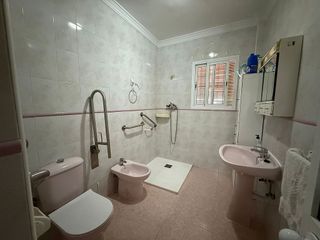 Casa adosada en venta en Centro - Doña Mercedes en Dos Hermanas