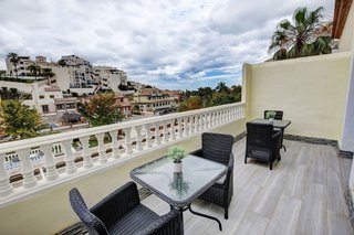 Casa pareada en venta en Torrequebrada en Benalmádena