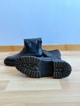 Botas altas negras Zara