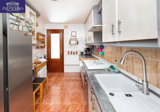 Casa adosada en venta en Cenes de la Vega
