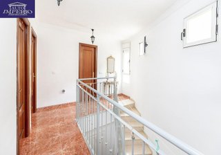 Casa adosada en venta en Cenes de la Vega