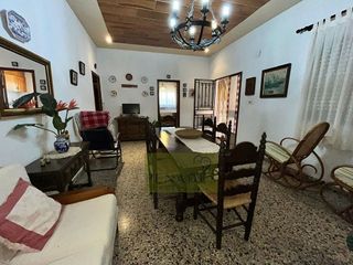 Chalet en venta en Ontinyent