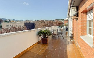 Ático en venta en Camí de la Serra en Mataró