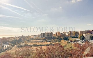 Ático en venta en Camí de la Serra en Mataró