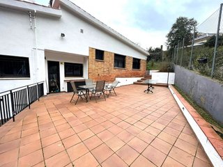 Chalet en venta en Matadepera