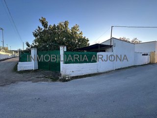 Solar en venta en Lucena