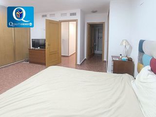 Piso en venta en Florida Baja en Alicante