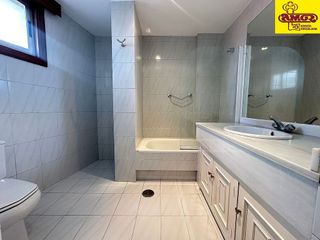 Ático en venta en Ensanche - Sar en Santiago de Compostela