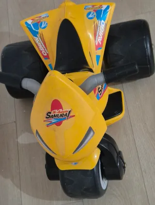 Moto Eléctrica Infantil Avigo Amarilla