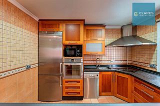 Piso en venta en Los Ángeles - Cruz de Caravaca en Almería