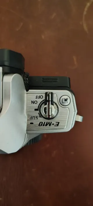 Olympus E-M10 Mark IV & m.zuiko 40-150