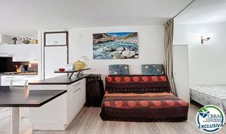 Piso en venta en Salatar en Roses