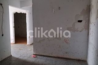 Chalet en venta en Guadix