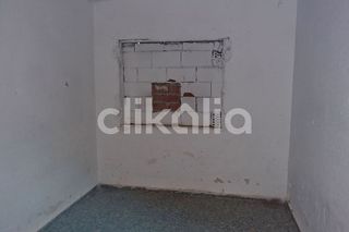 Chalet en venta en Guadix