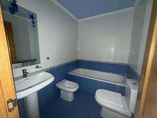 Casa adosada en venta en Torrijos