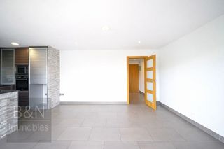 Piso en venta en Ca n'Aurell en Terrassa