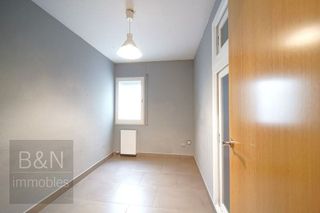 Piso en venta en Ca n'Aurell en Terrassa