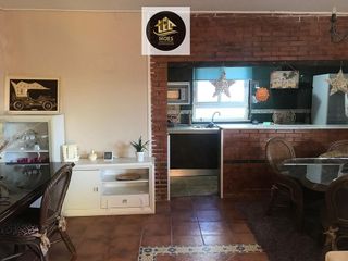 Chalet en venta en Linares