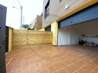 Chalet en venta en Roc Blanc en Terrassa