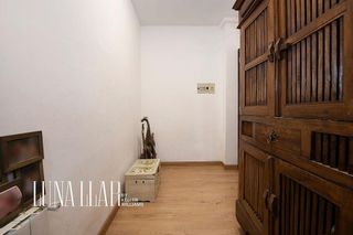 Piso en venta en El Castell-Poble Vell en Castelldefels