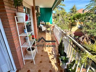 Piso en venta en El Castell-Poble Vell en Castelldefels