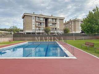 Casa adosada en venta en Passeig Maragall - Zona Estació en Gavà