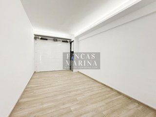 Casa adosada en venta en Passeig Maragall - Zona Estació en Gavà